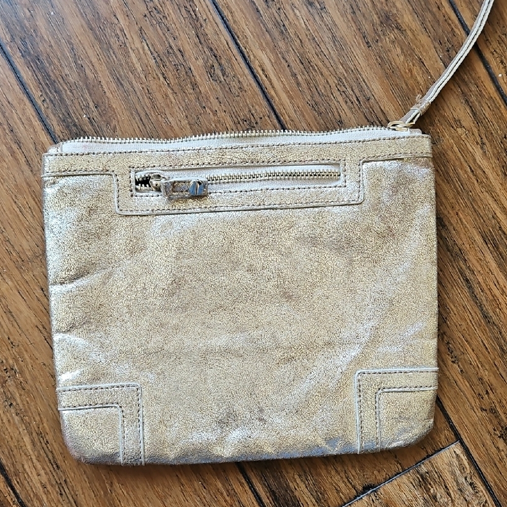 Gold Wristlet Clutch‎